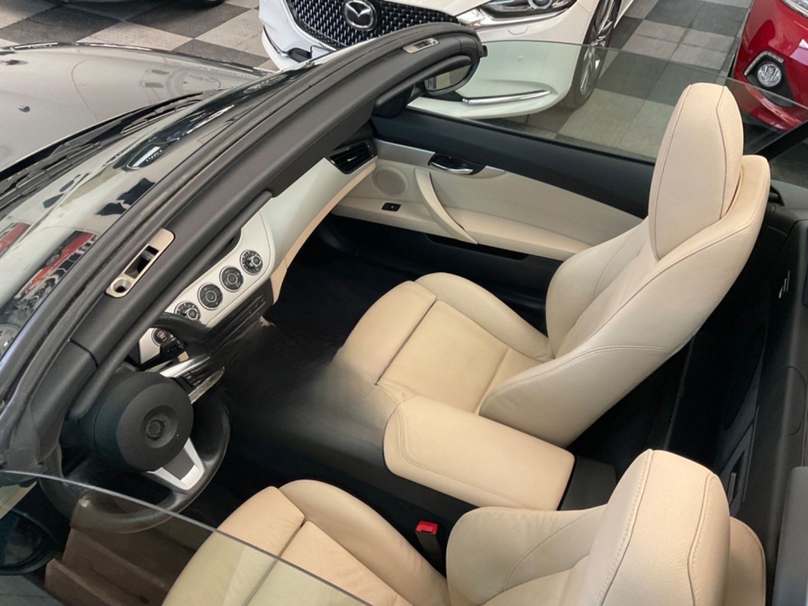 BMW Z4 Roadster sDrive 28i, 6g,Nav,Xen,Tüv 01-2028 foto 13
