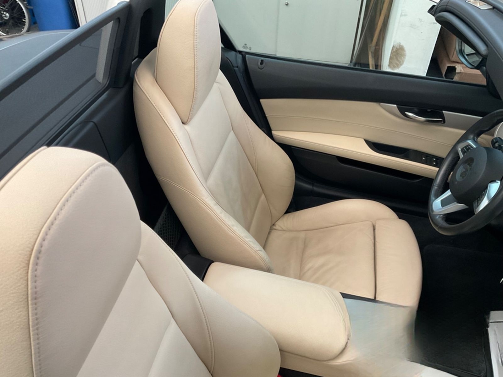 BMW Z4 Roadster sDrive 28i, 6g,Nav,Xen,Tüv 01-2028 foto 17
