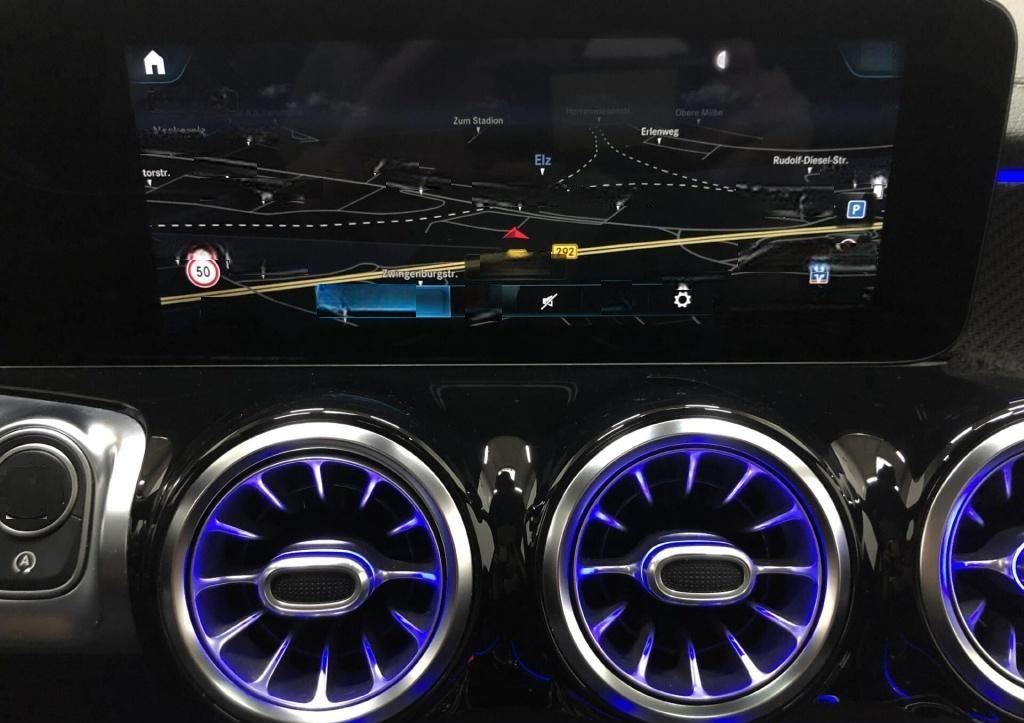 Mercedes-Benz GLB 220 d 4MATIC AMG+MBUX+MBeam+Night+Fahrassist foto 7