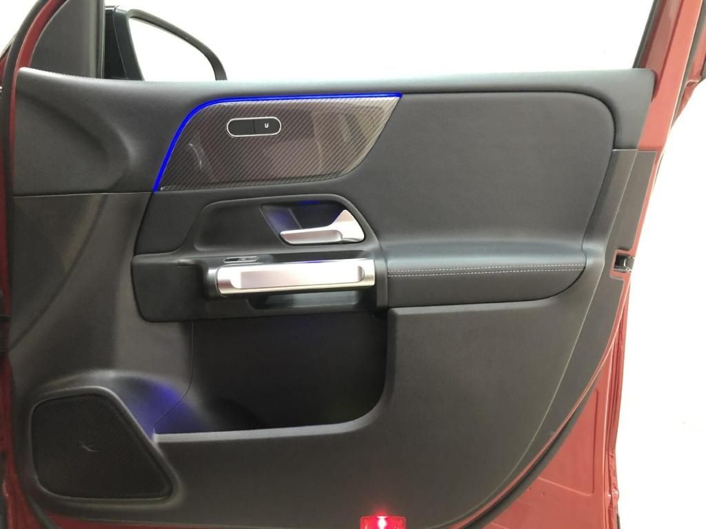 Mercedes-Benz GLB 220 d 4MATIC AMG+MBUX+MBeam+Night+Fahrassist foto 9