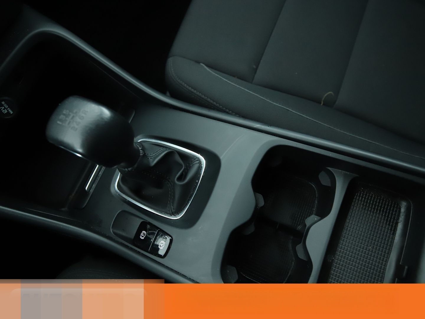 Volvo XC40 1.5 T2 Momentum 2WD*TEMPO*CAM*PDC*ALU* foto 24