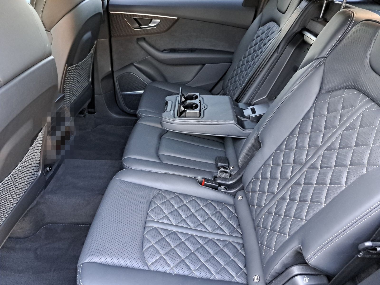 Audi SQ7 comp. plus TFSI quattro tiptr. PANO MATRIX B foto 12