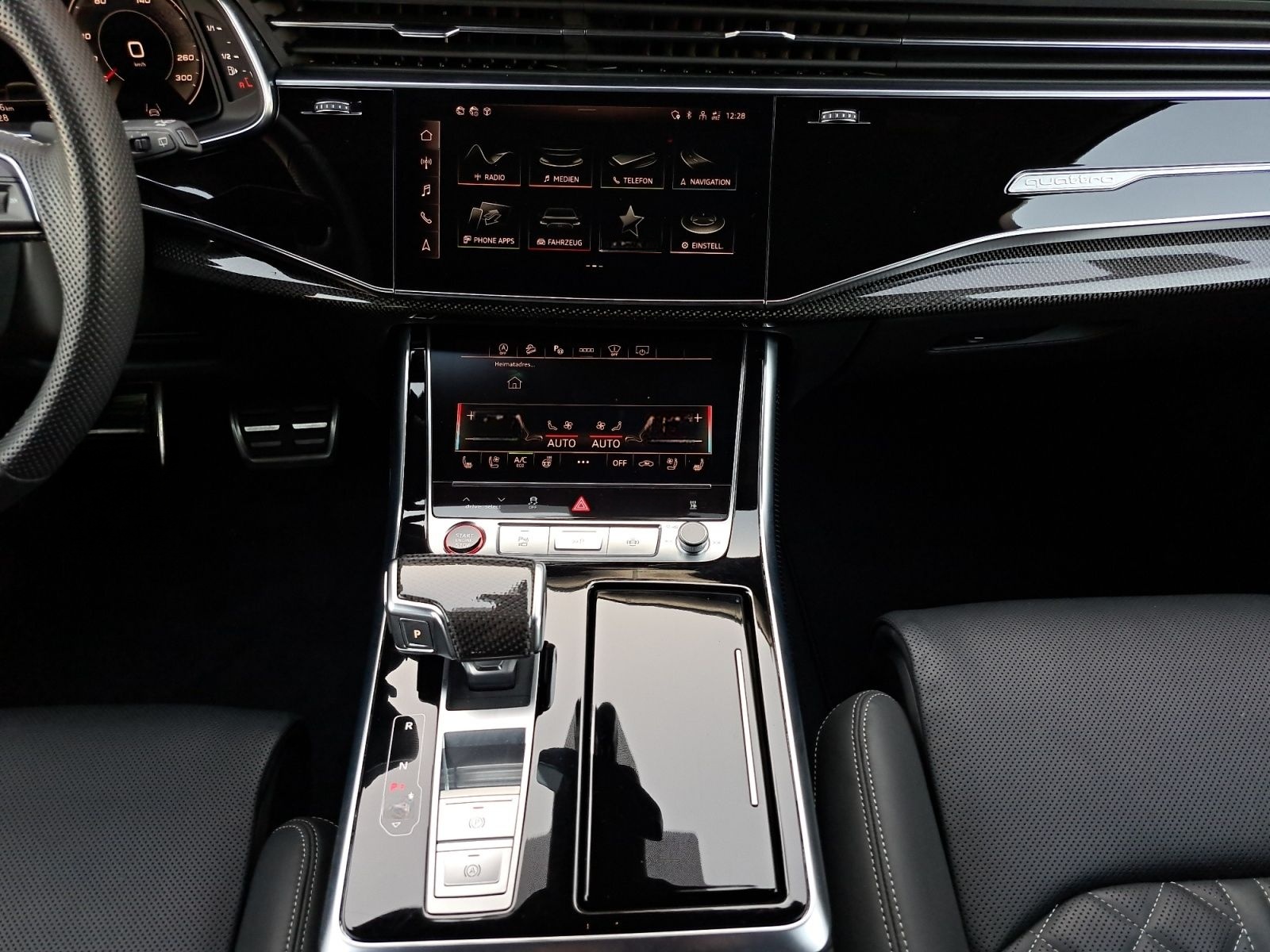 Audi SQ7 comp. plus TFSI quattro tiptr. PANO MATRIX B foto 21