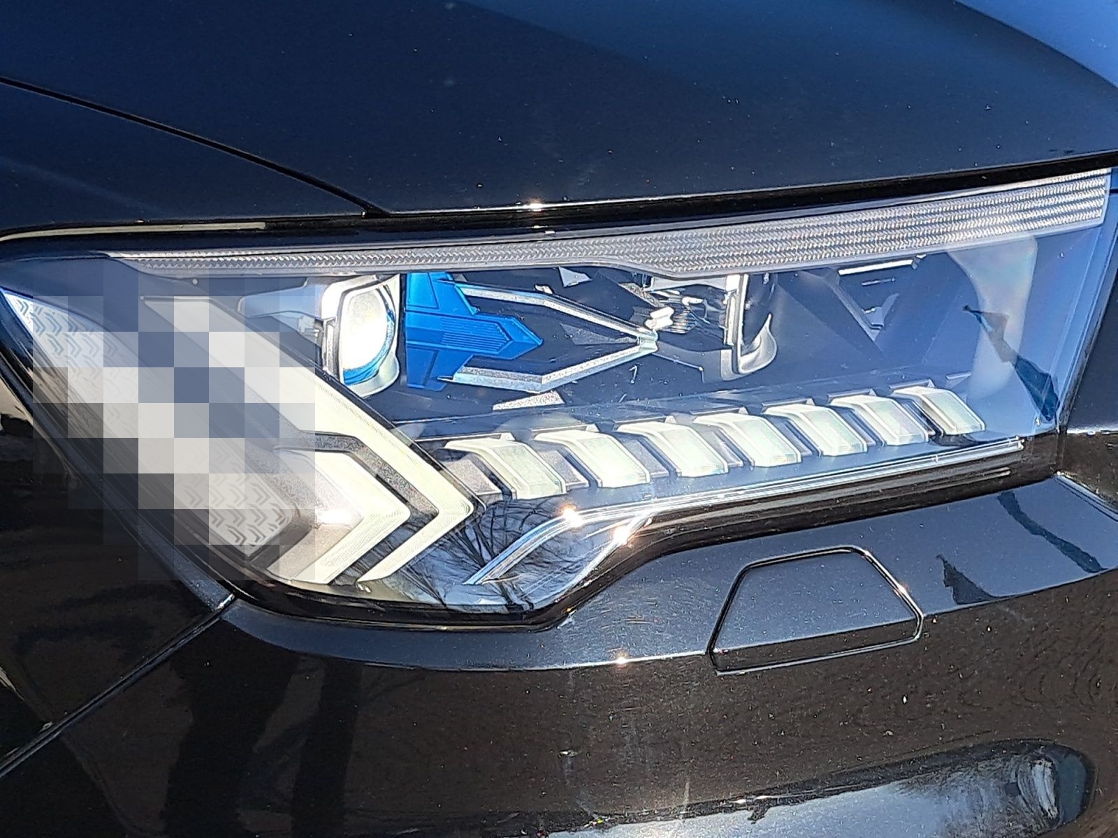 Audi SQ7 comp. plus TFSI quattro tiptr. PANO MATRIX B foto 5