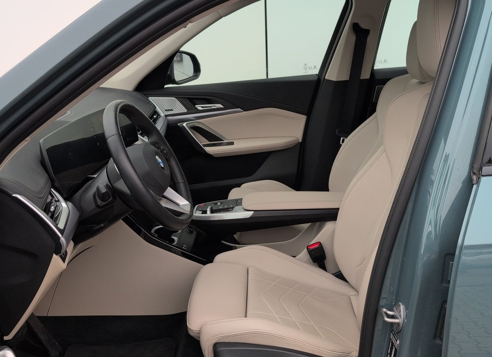 BMW X1 sDrive 20i xLine Leasing-Aktion 477 € o.AZ foto 7