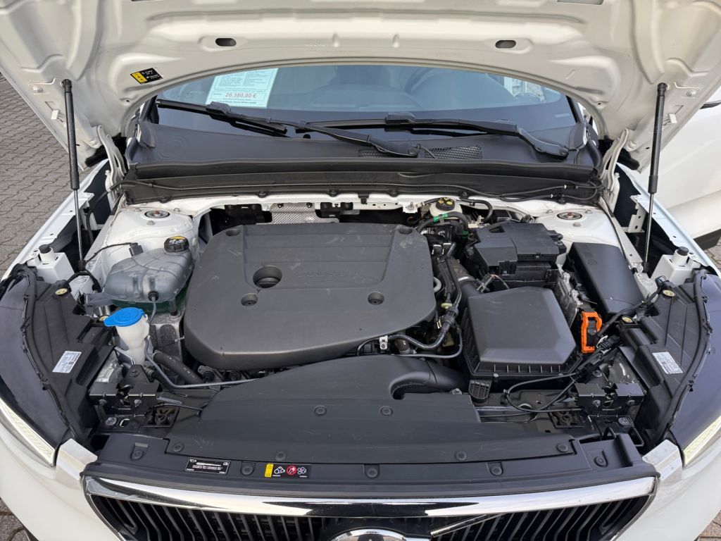 Volvo XC40 B3 B DKG Core Winter-Paket getönte Scheiben foto 21