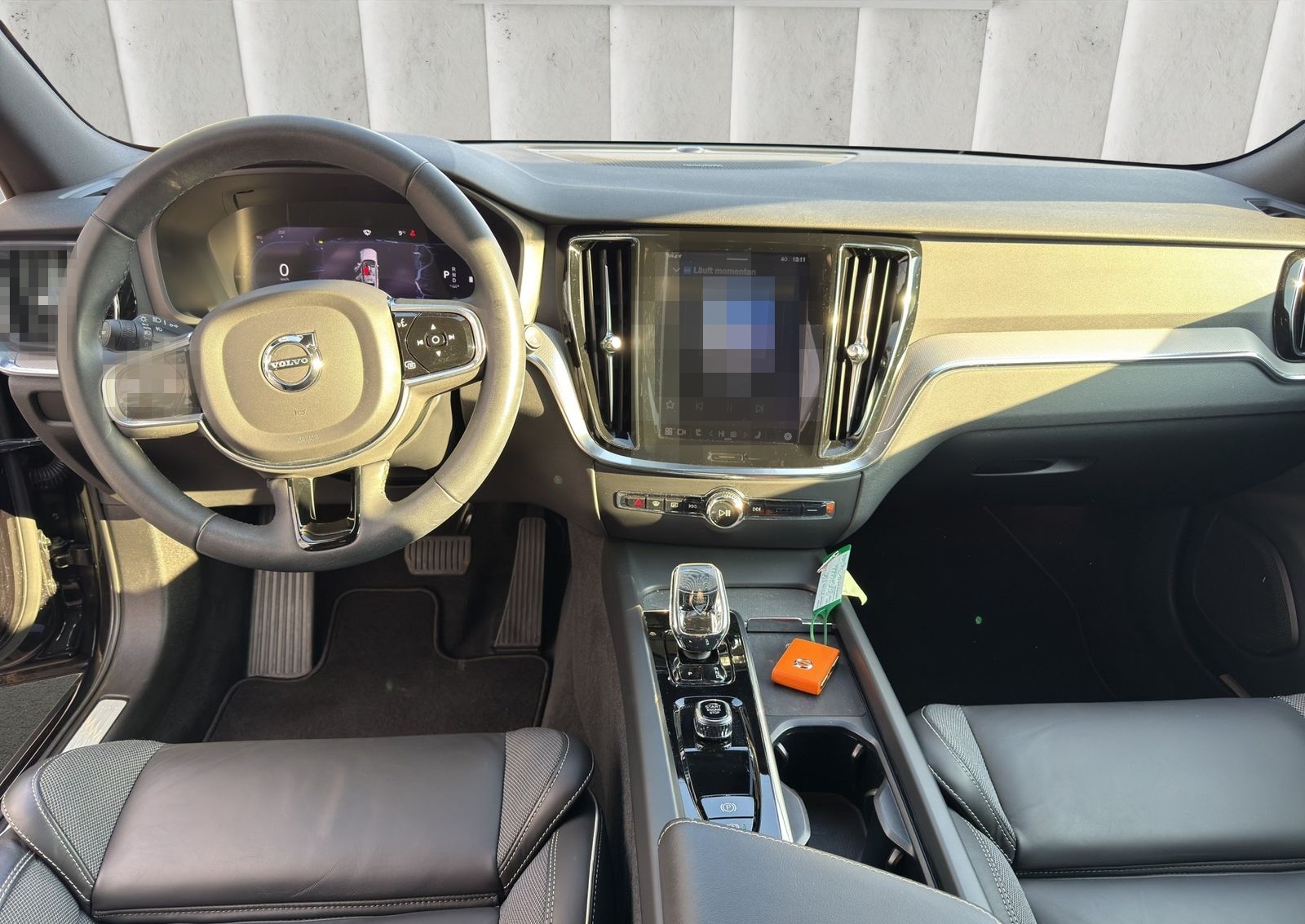 Volvo V60 B3 Plus Dark foto 12