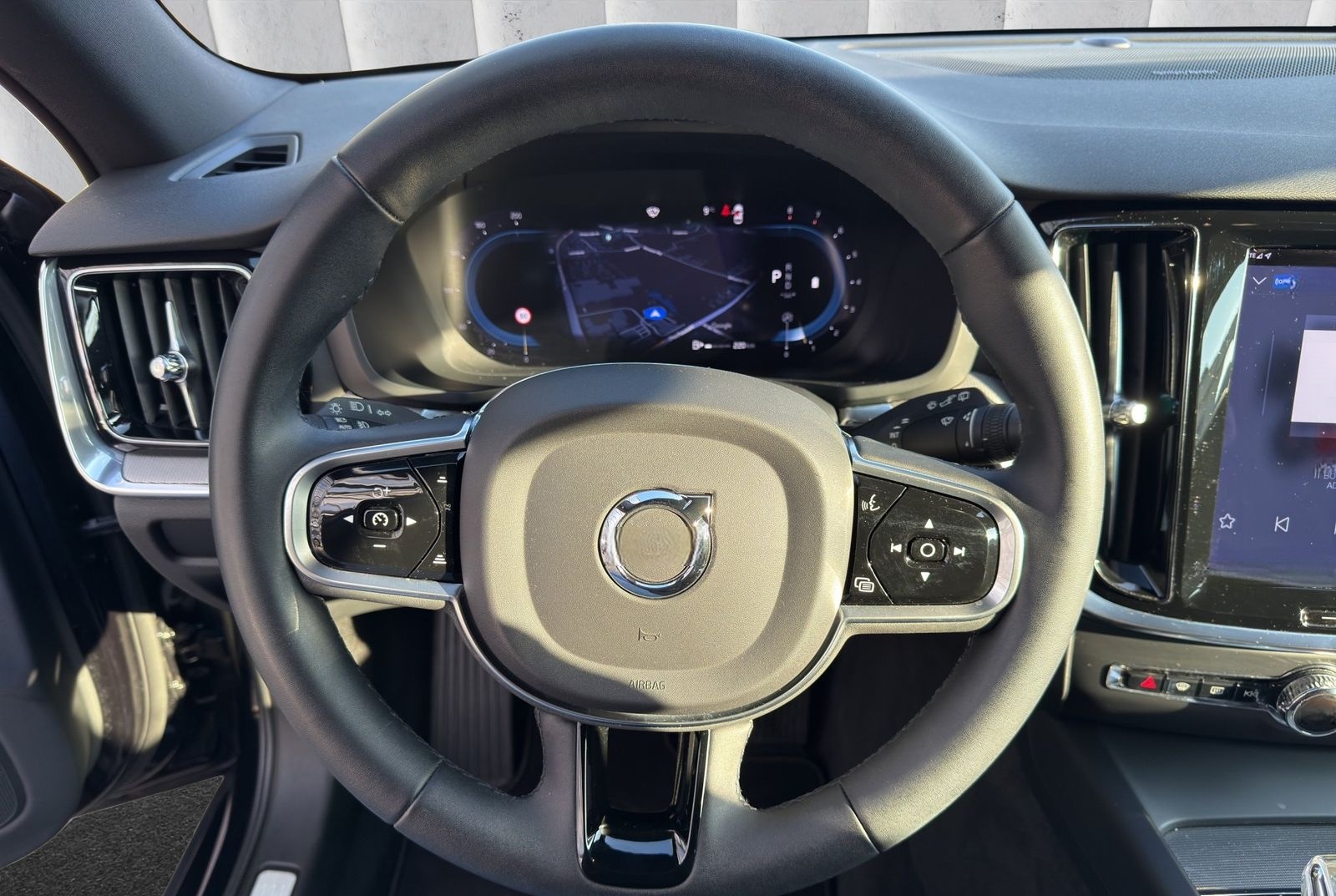 Volvo V60 B3 Plus Dark foto 13