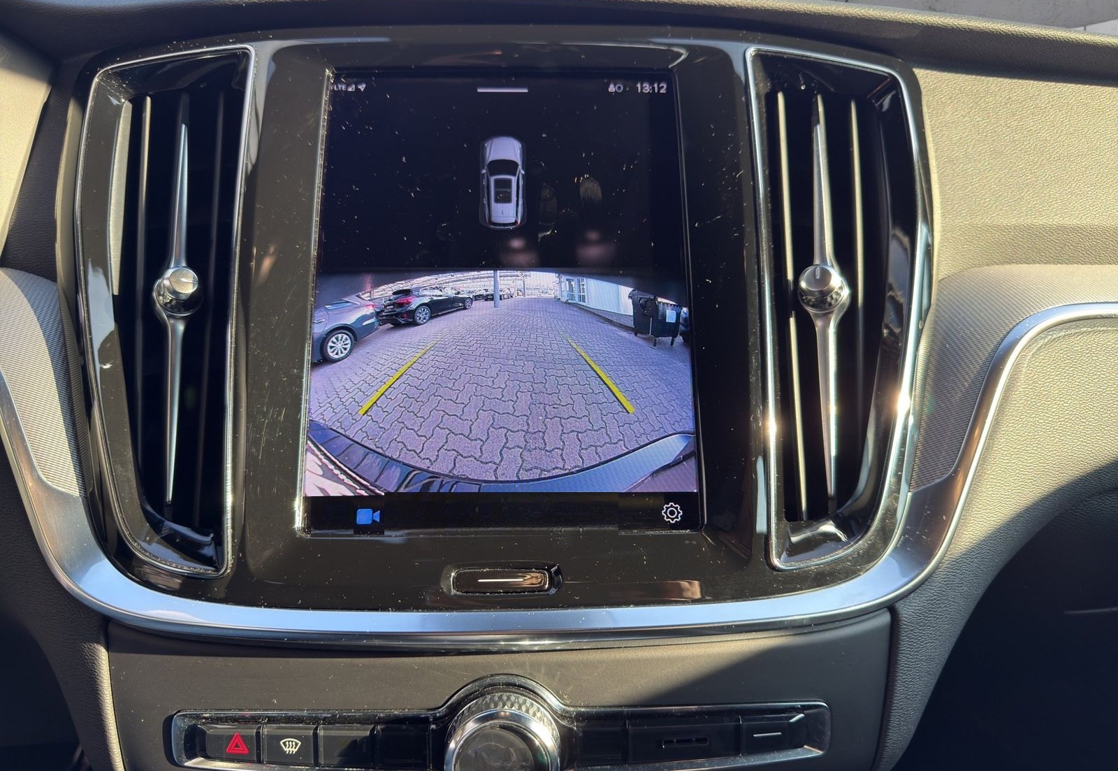 Volvo V60 B3 Plus Dark foto 14