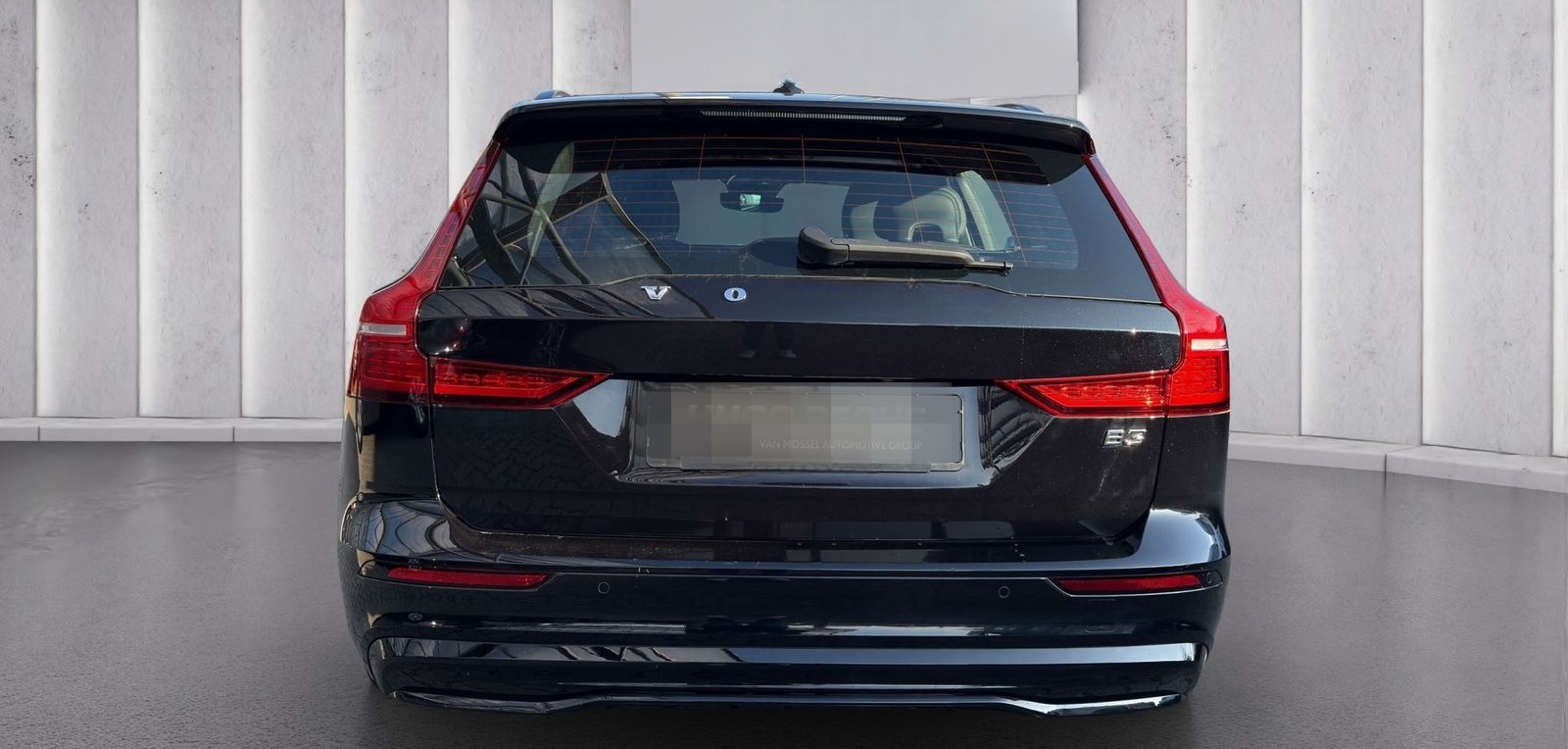 Volvo V60 B3 Plus Dark foto 4