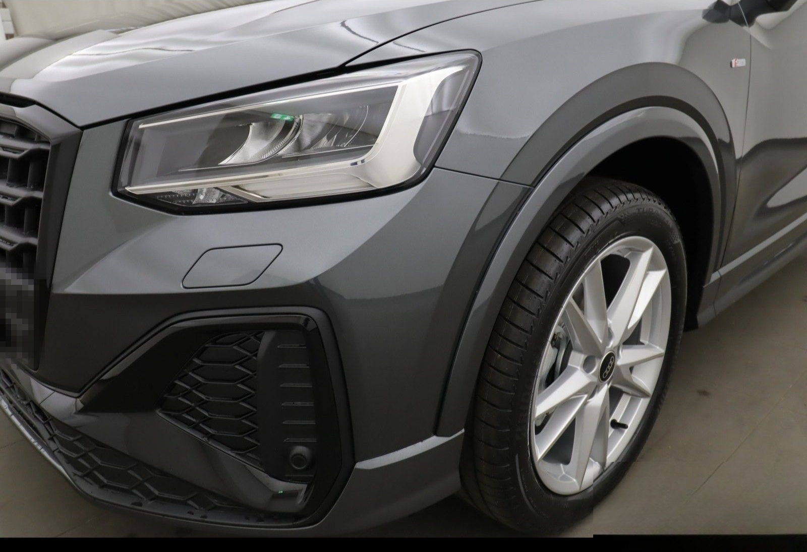 Audi Q2 S-LINE 35 TFSI S TRONIC (+NAVI+AUTOMATIK) LED foto 4