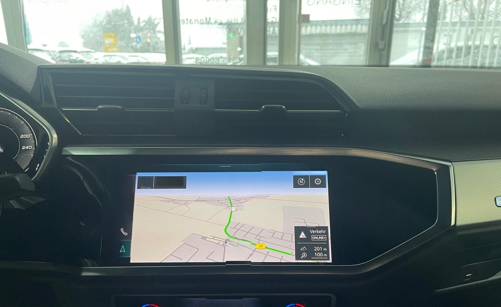 Audi Q3 35TDI S-Tronic 3xS-line MATRIX AHK VIRTUAL foto 17