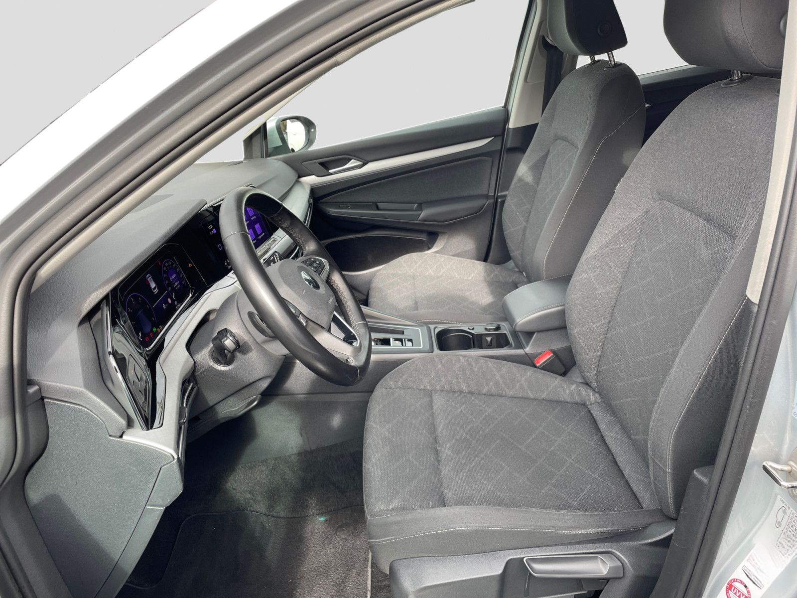 Volkswagen Golf VIII Variant 2.0TDI DSG Life LED Navi APP foto 13