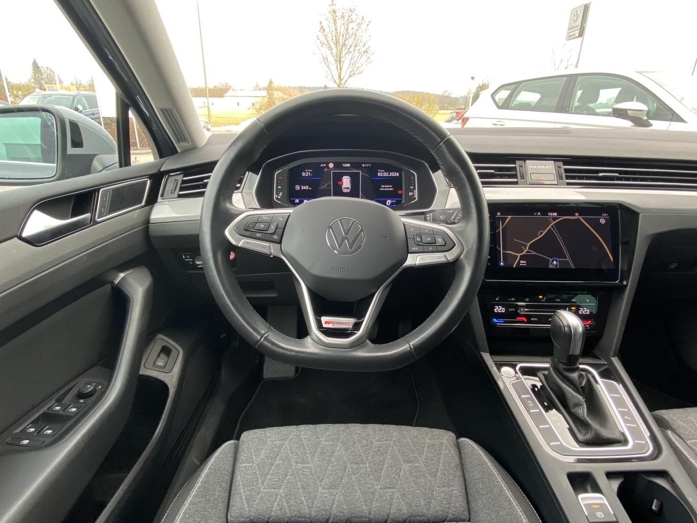 Volkswagen Passat Variant 2.0 TDI DSG BUSINESS 4-MOTION AHK foto 11