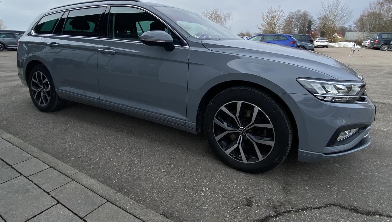 Volkswagen Passat Variant 2.0 TDI DSG BUSINESS 4-MOTION AHK foto 6