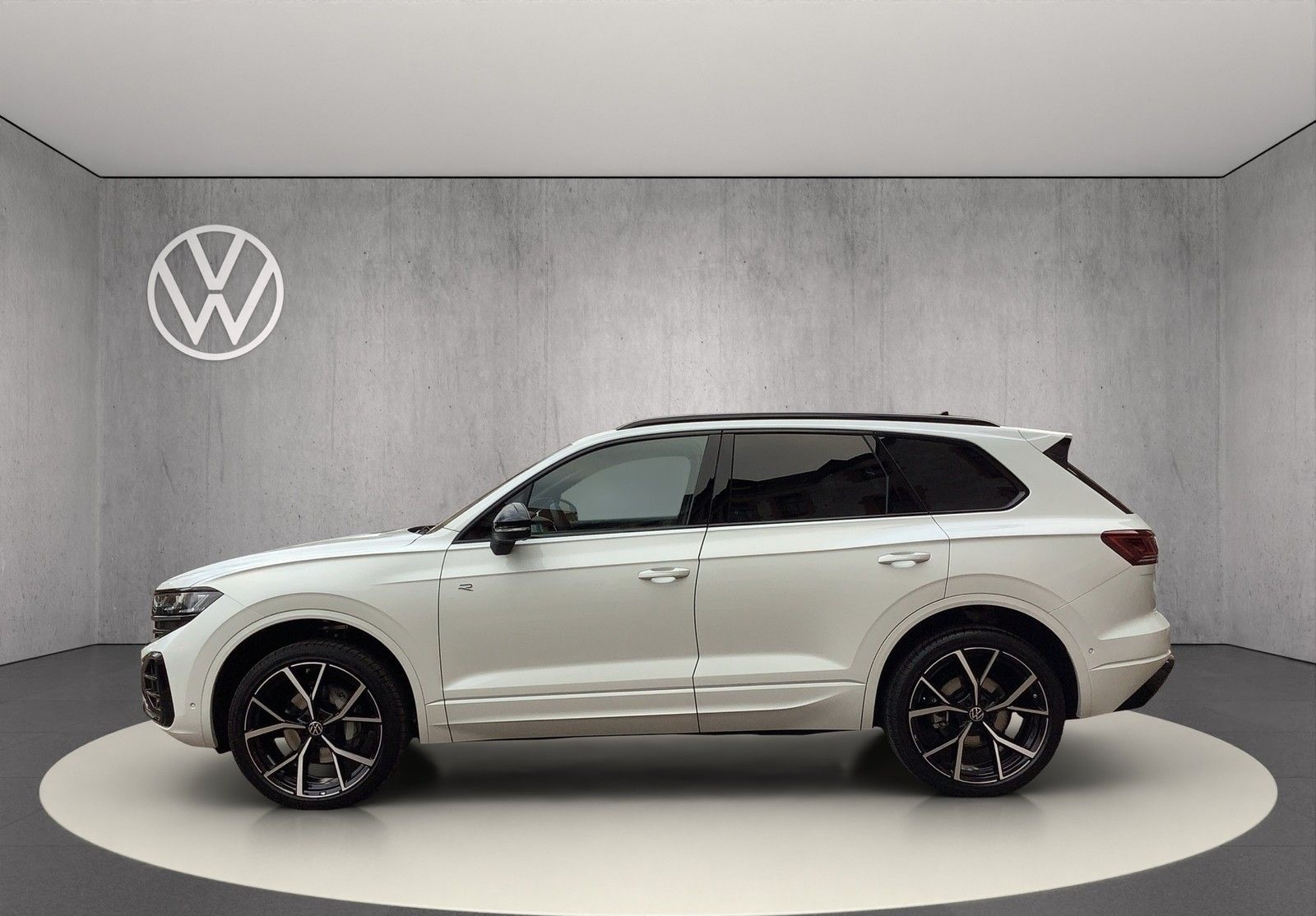 Volkswagen Touareg V6 3.0 TDI 210 kW 4Motion R-Line foto 8