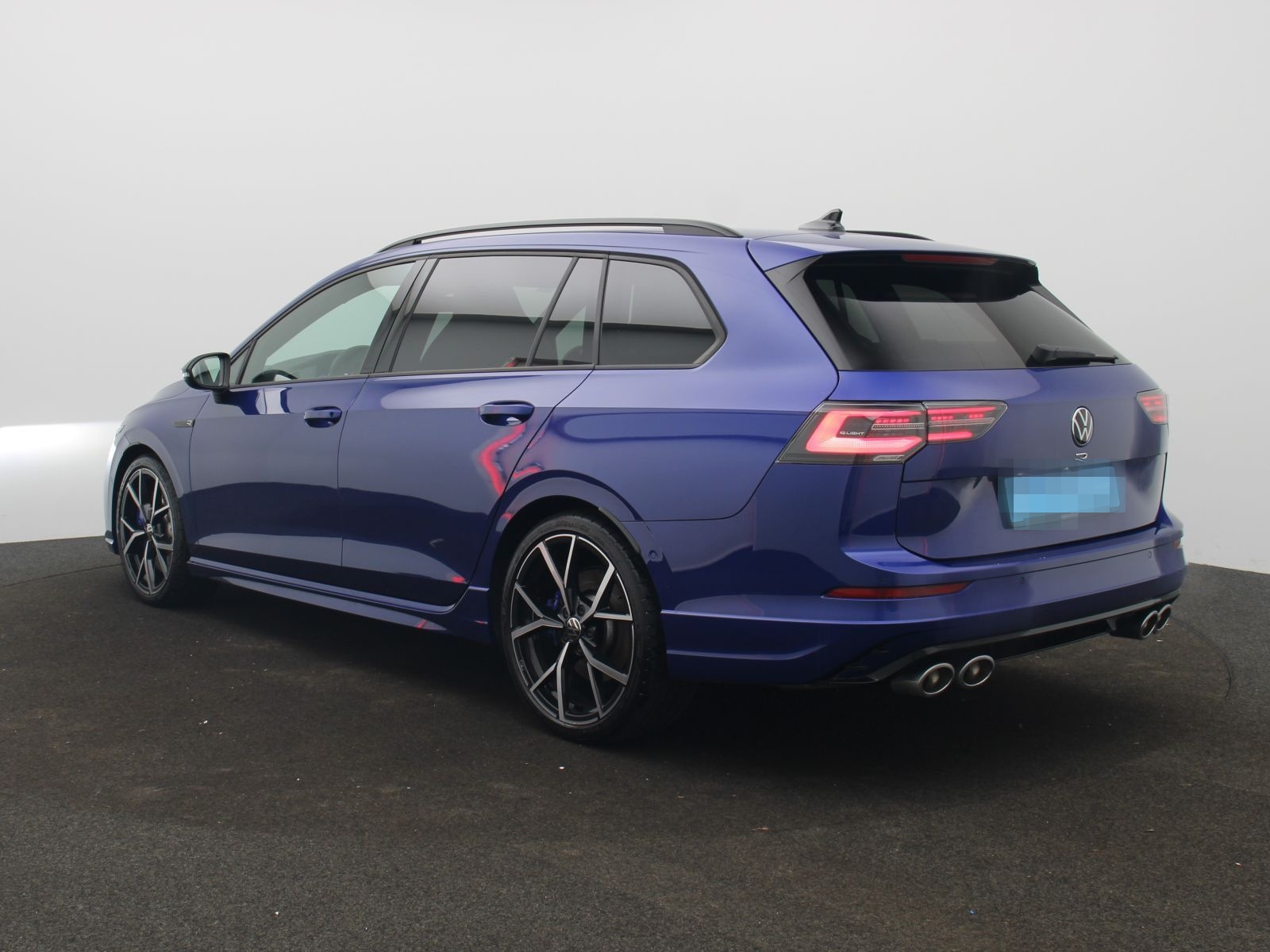 Volkswagen Golf Variant R 2.0 TSI 4M DSG / IQ.Drive, Matrix foto 6
