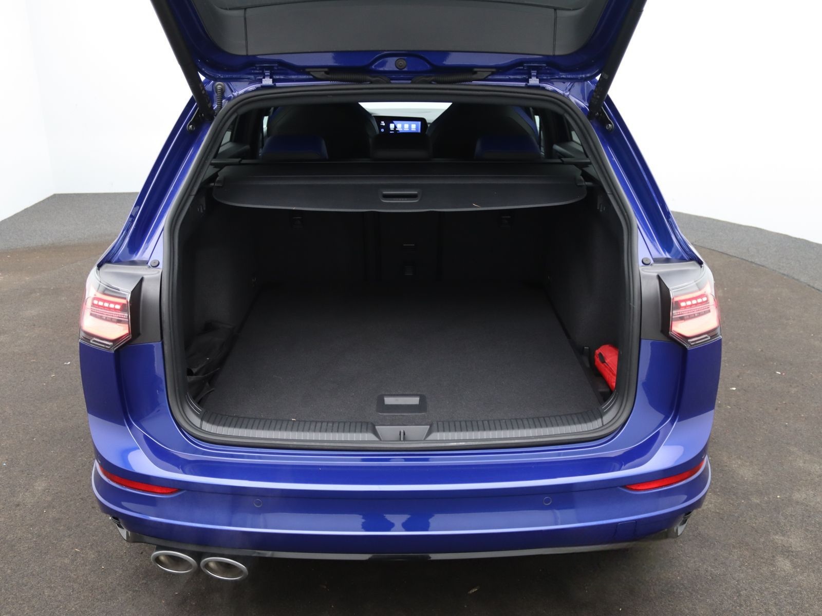 Volkswagen Golf Variant R 2.0 TSI 4M DSG / IQ.Drive, Matrix foto 8
