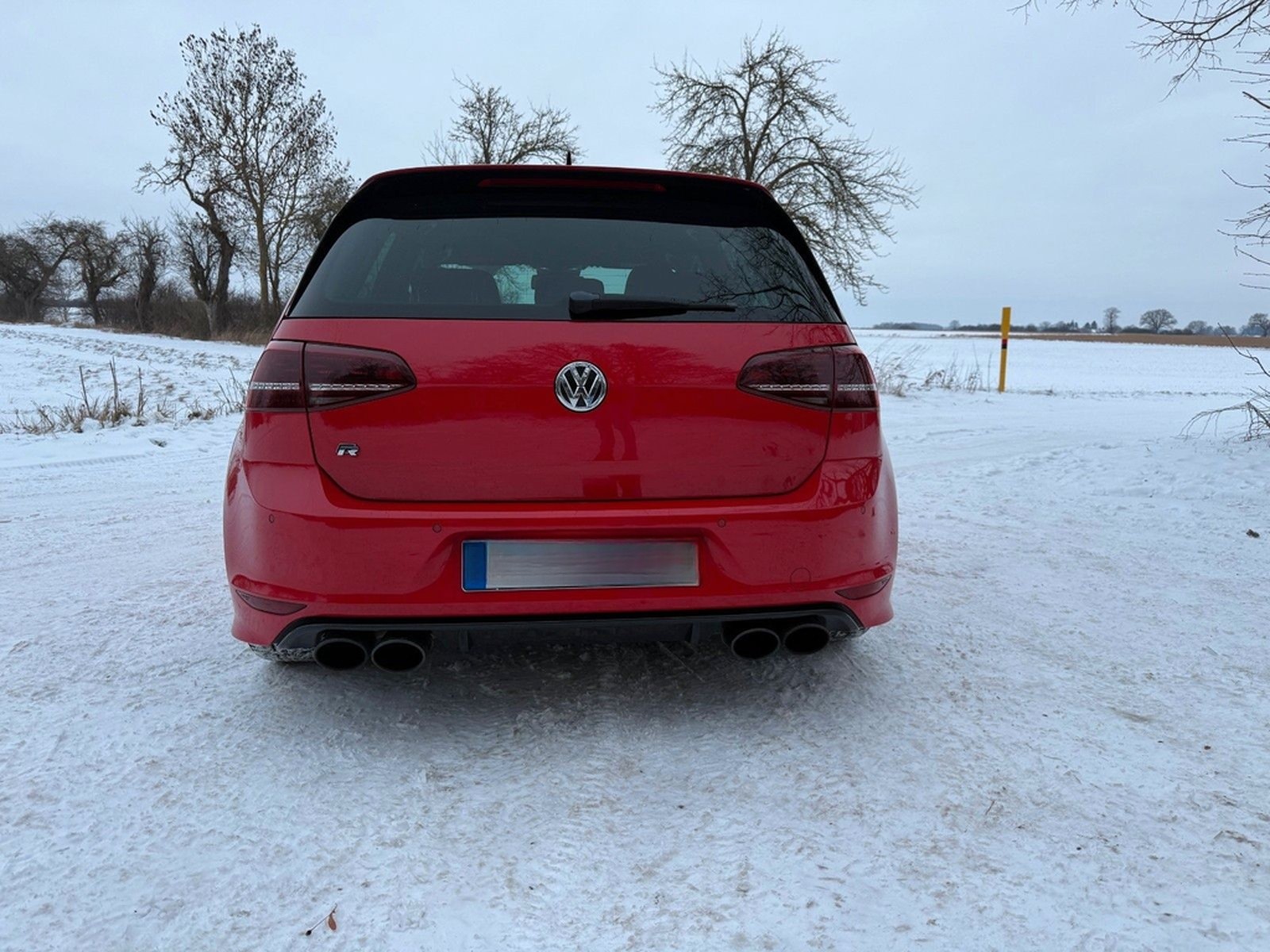 Volkswagen Golf 7R  2.0 TSI 4MOTION Pressefahrzeug foto 4