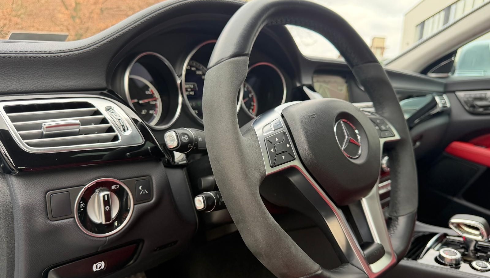Mercedes-Benz CLS 63S AMG **61200Km**Deutsches Auto**Ceramic** foto 10