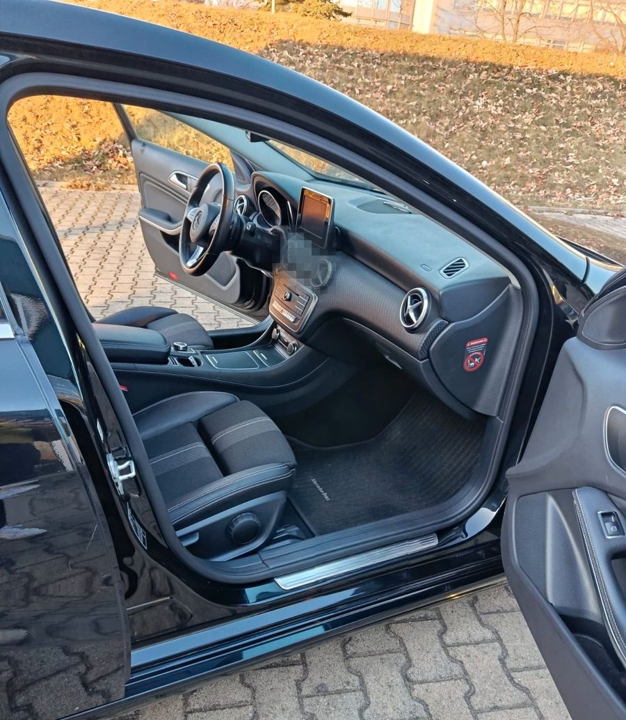 Mercedes-Benz A 220 4Matic-Urban foto 18