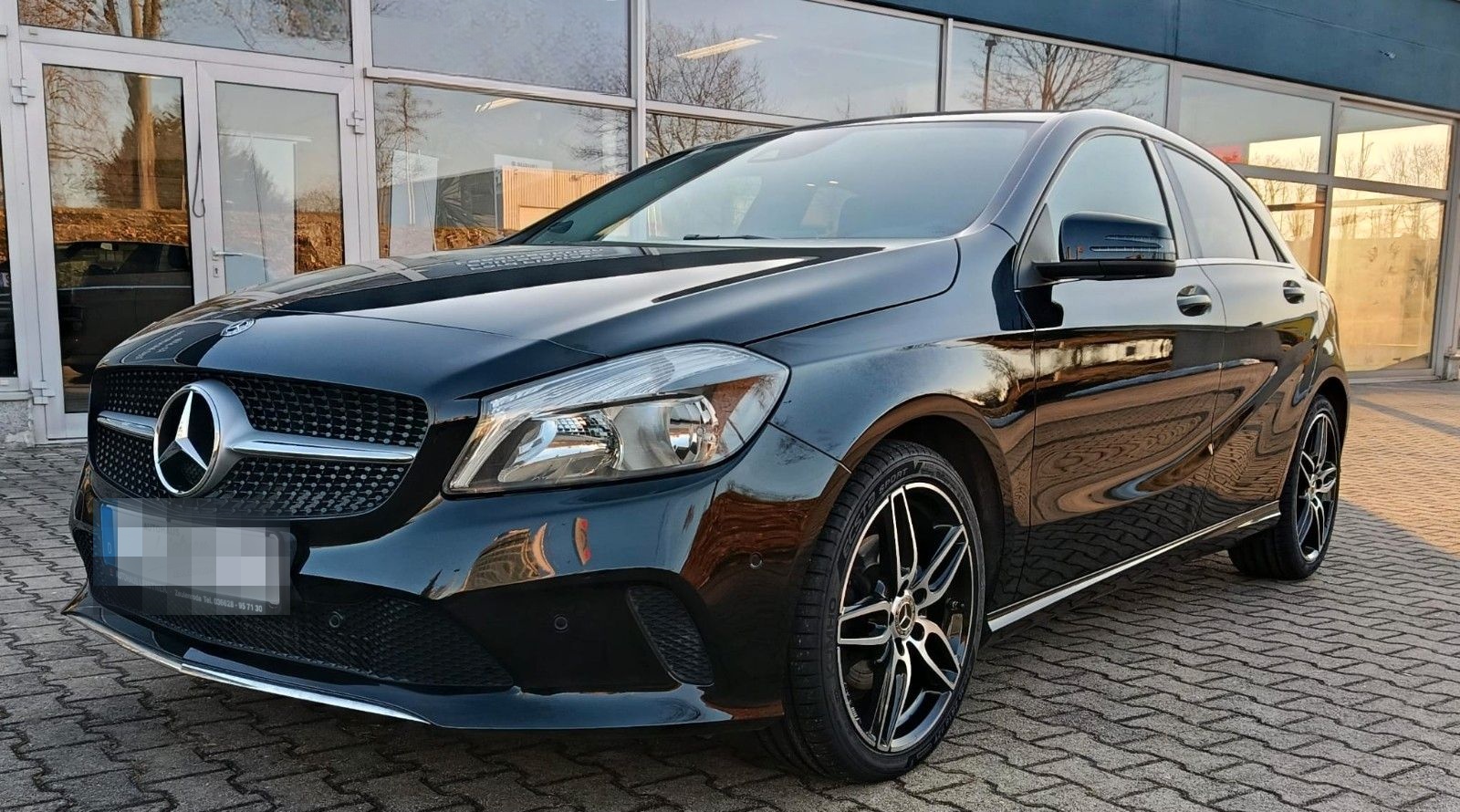 Mercedes-Benz A 220 4Matic-Urban foto 3