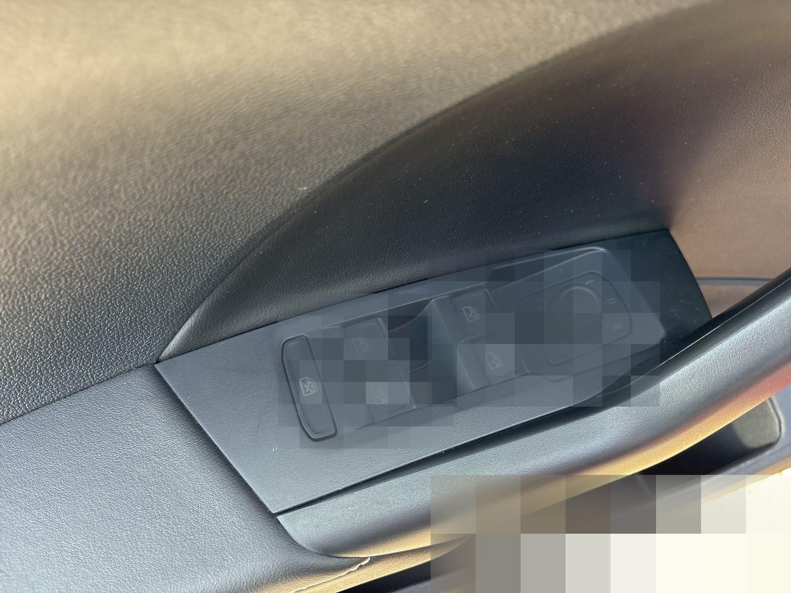 Volkswagen T-Cross GOAL TSI CarPlay/AHK/ACC/LED/PDC/Virt foto 16