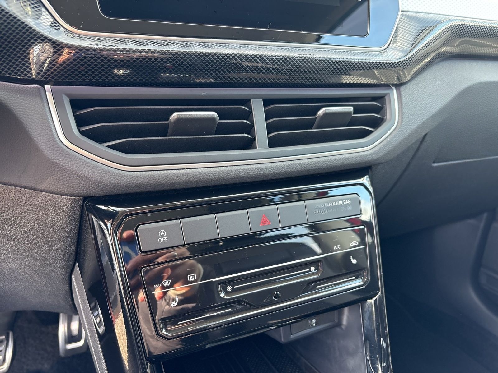 Volkswagen T-Cross GOAL TSI CarPlay/AHK/ACC/LED/PDC/Virt foto 25
