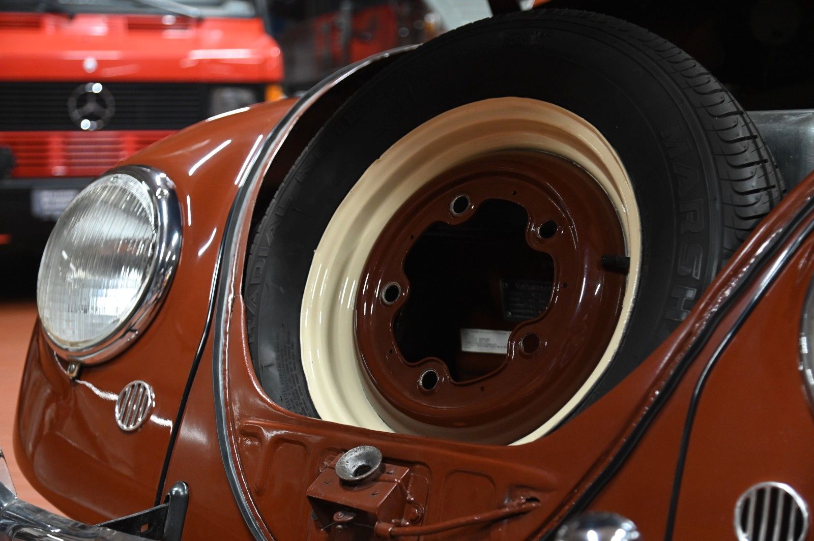 Volkswagen Käfer "Brezel" *WINKER*RHEUMAKLAPPE*GASROLLE* foto 20