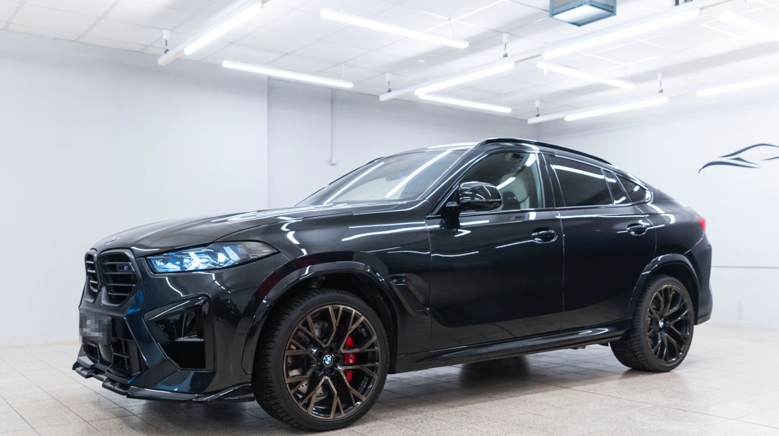 BMW X6 M Competition B&W SKY LOUNGE 360° M+S