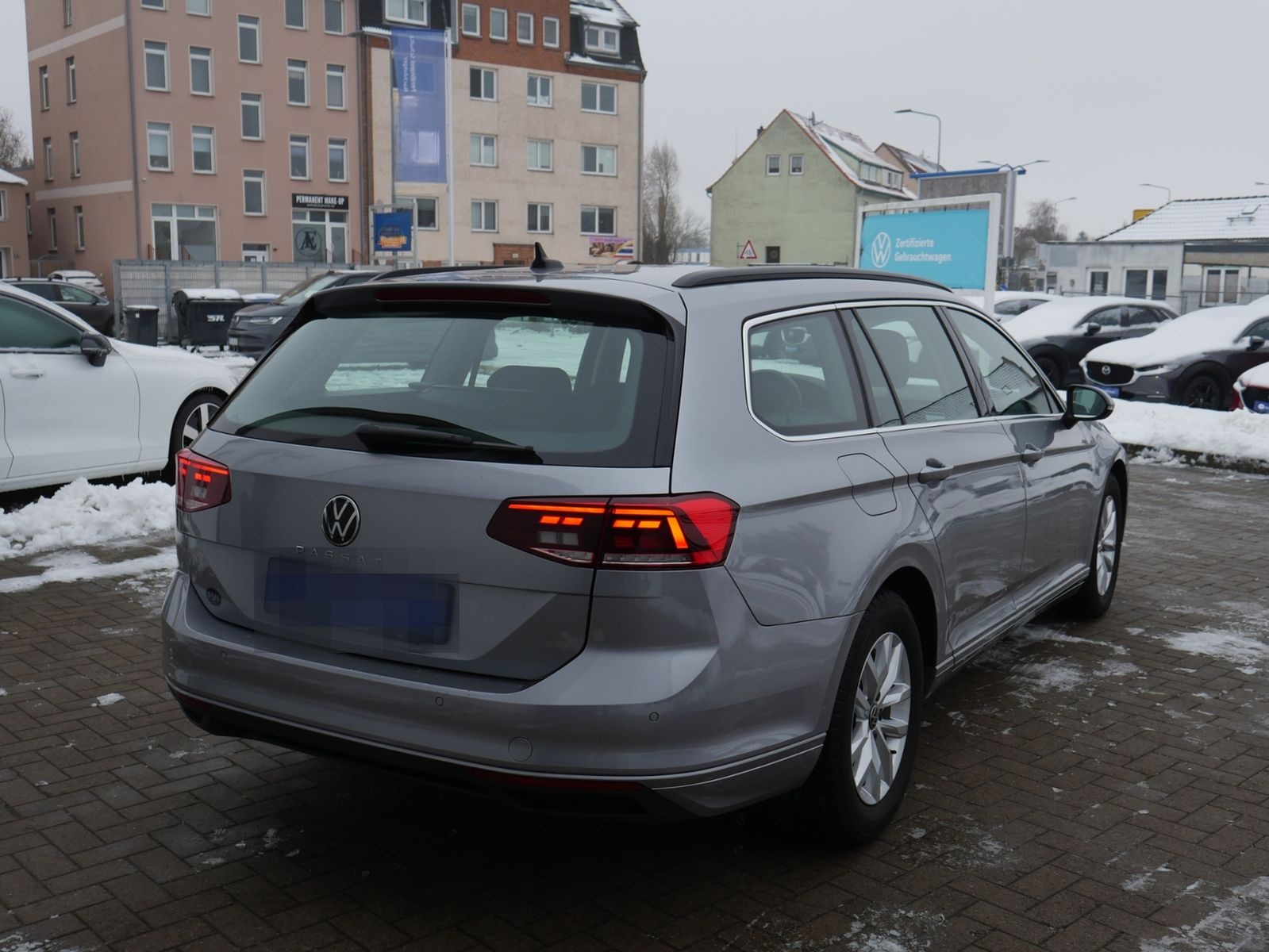 Volkswagen Passat Variant 2.0 TDI Business NAVI ACC SITZHZG foto 3