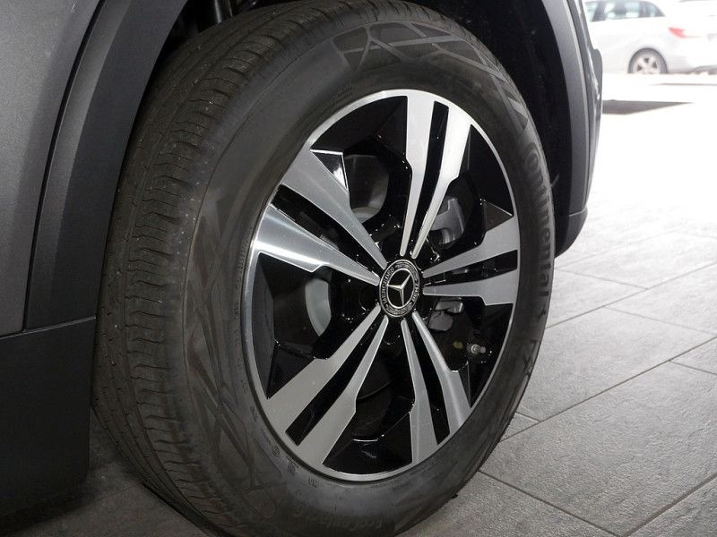 Mercedes-Benz GLB 200 d PROGRESSIVE MULTI 360 AHK DISTR KAMERA foto 10