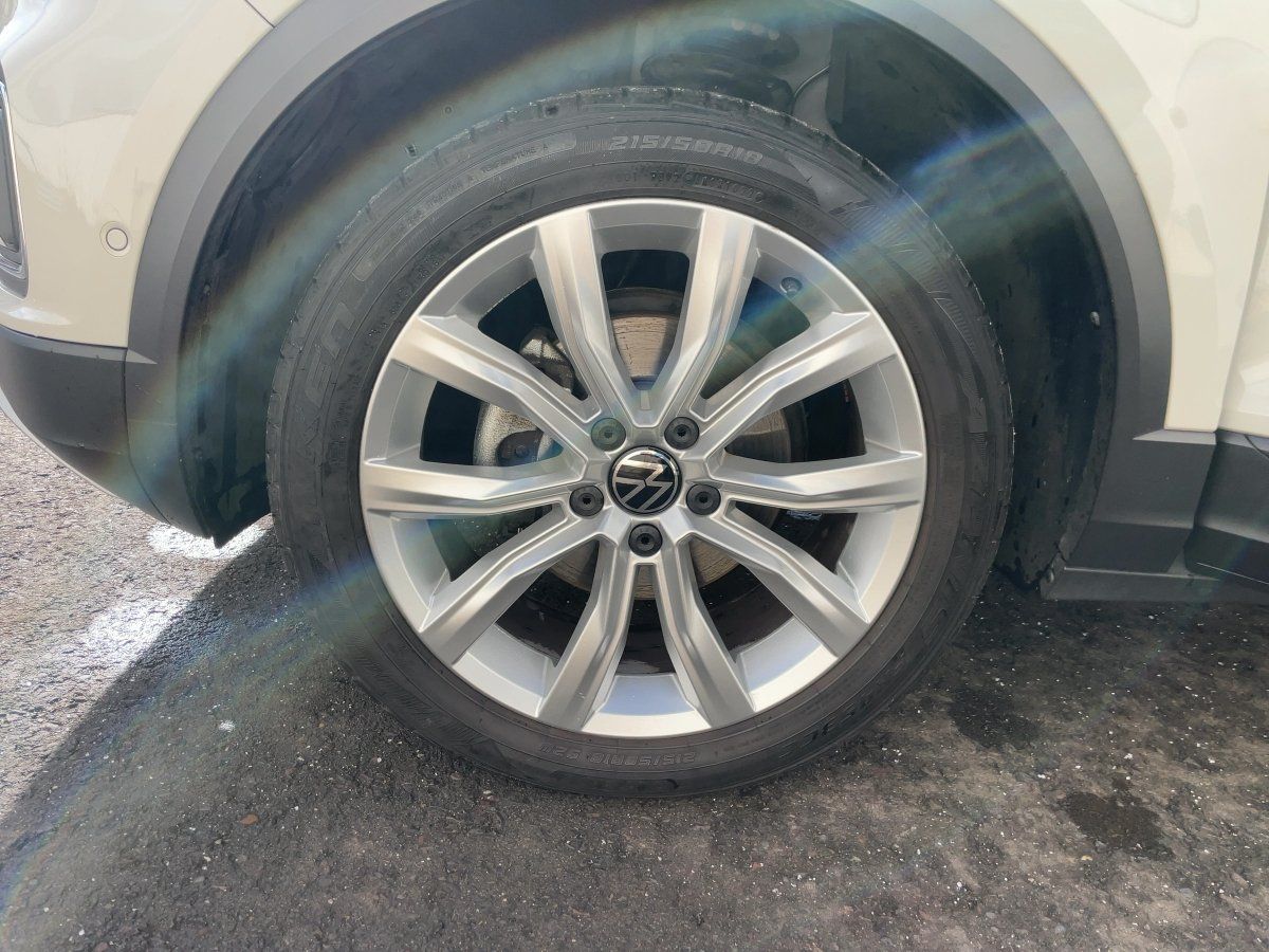 Volkswagen T-ROC Life APP+DAB+VIRT+ACC+LED+NAVI+PDC+KAMERA foto 11