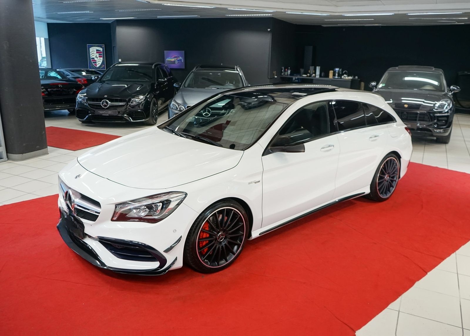 Mercedes-Benz CLA 45 AMG Shooting Brake Aero Night Paket MWST foto 3