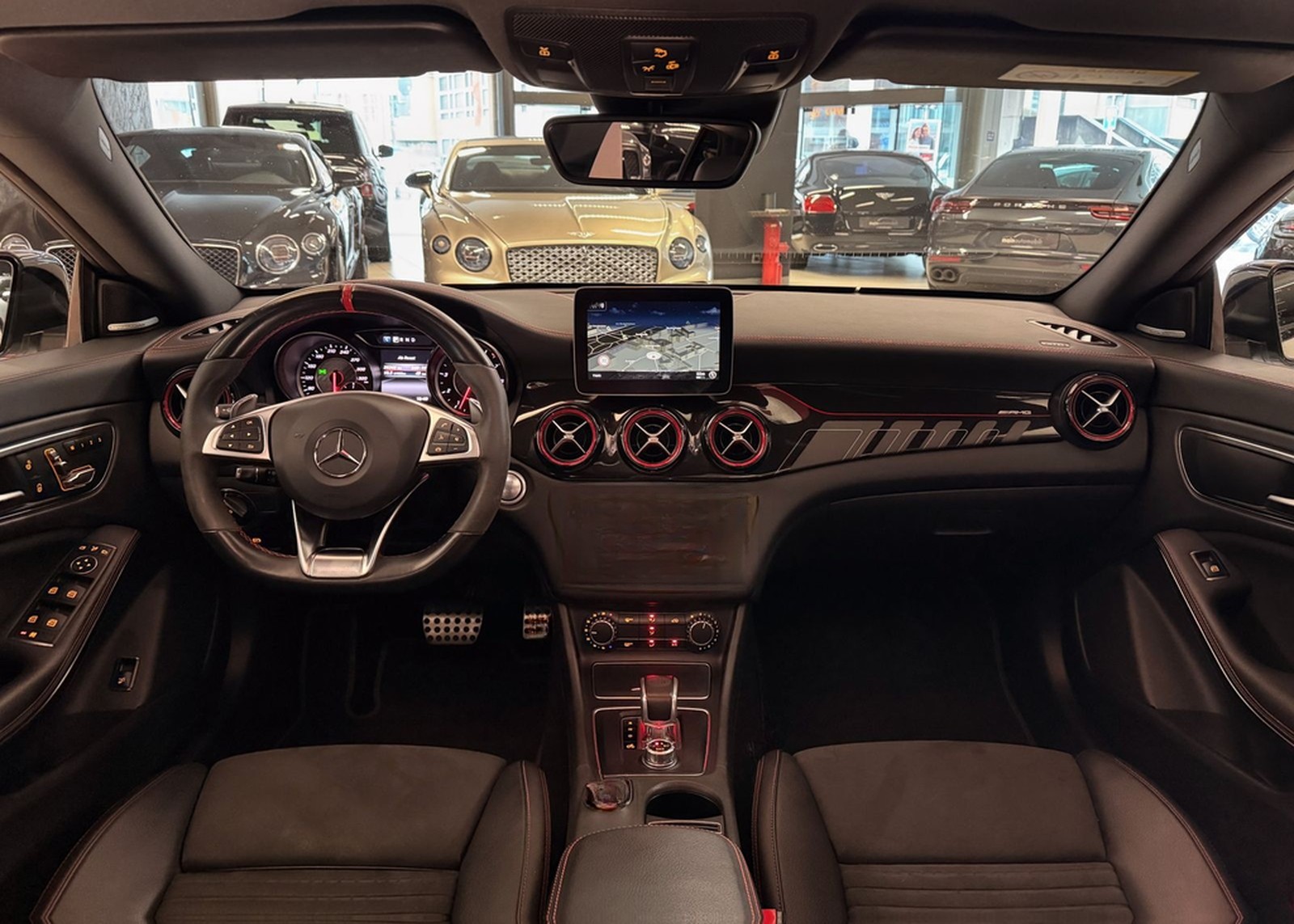 Mercedes-Benz CLA 45 AMG Shooting Brake Aero Night Paket MWST foto 27