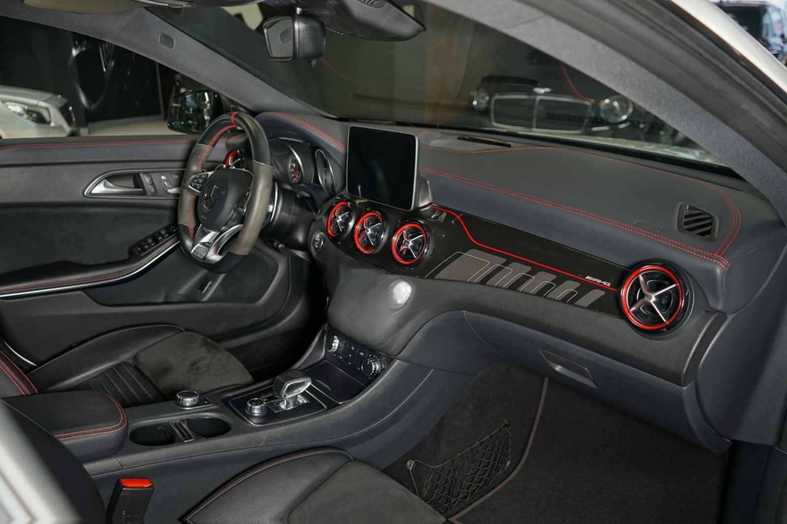 Mercedes-Benz CLA 45 AMG Shooting Brake Aero Night Paket MWST foto 33