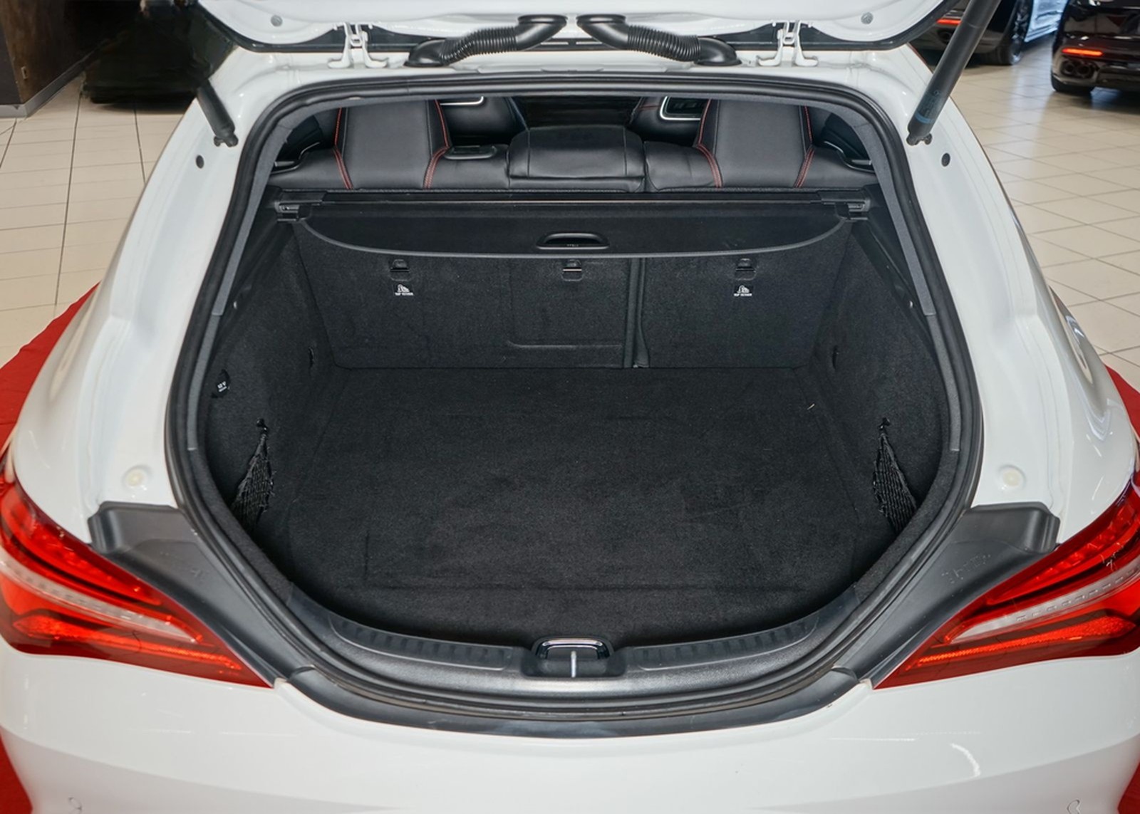 Mercedes-Benz CLA 45 AMG Shooting Brake Aero Night Paket MWST foto 41