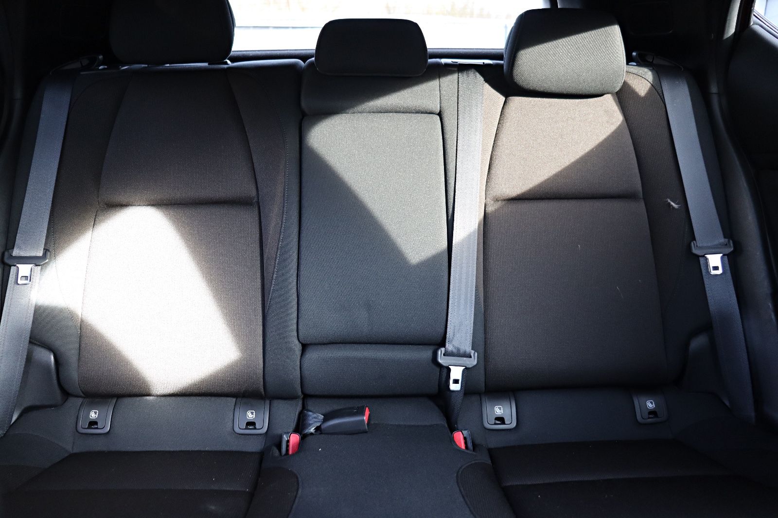 Mazda 3 Lim.  Selection AUTOMATIK*HUD*BOSE*LED*DAB*RFK foto 10