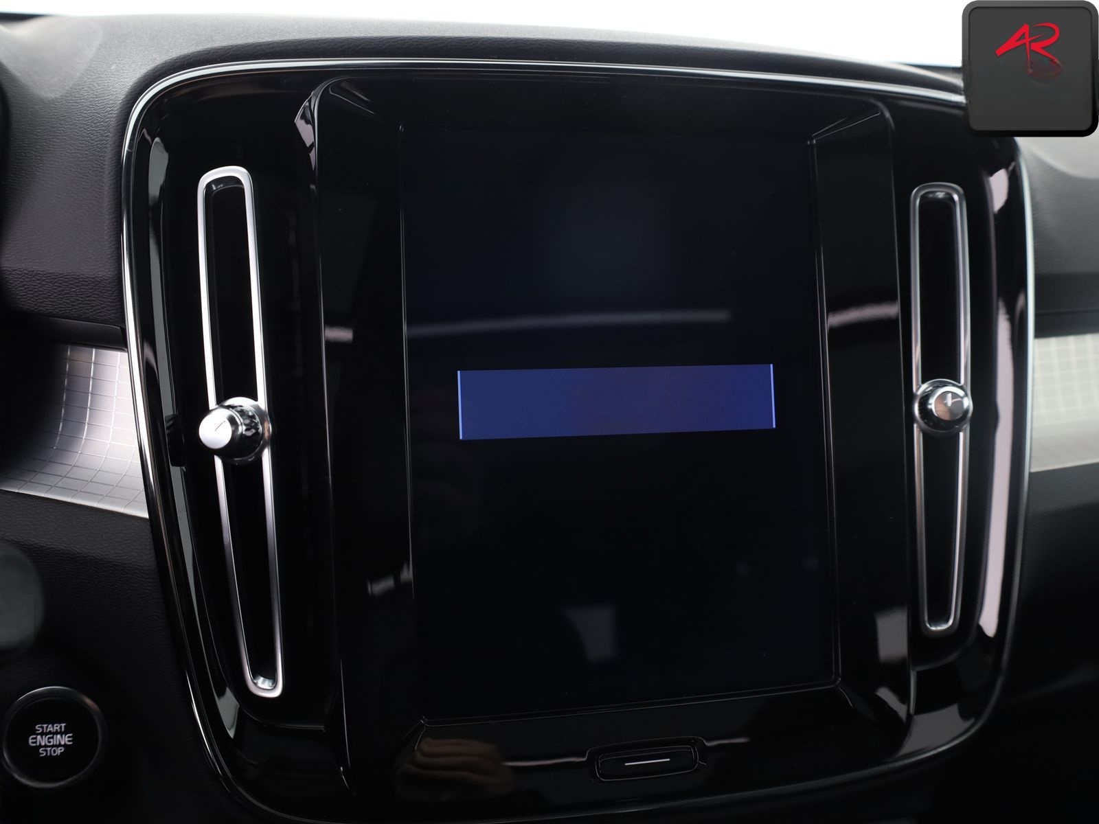 Volvo XC 40 D4 AWD PANO,FOUR-C,HARMAN/K,ACC,KAMERA, foto 21