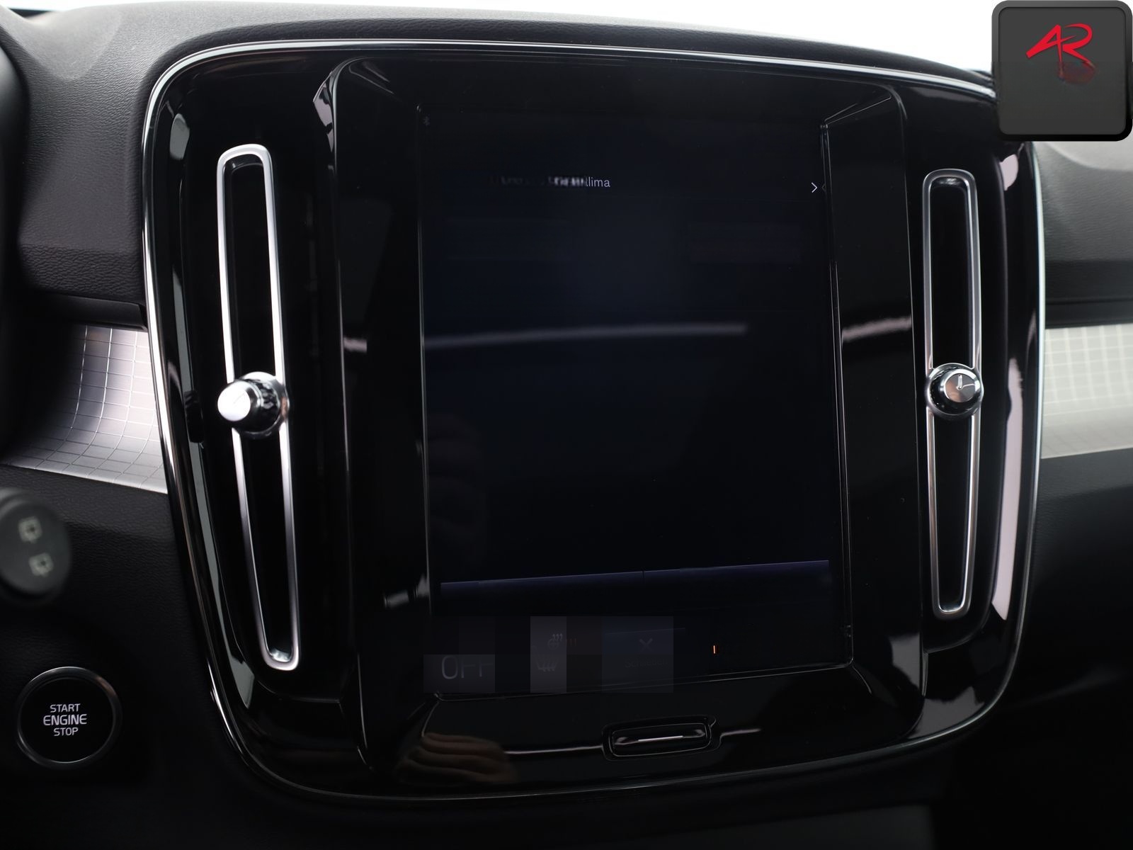 Volvo XC 40 D4 AWD PANO,FOUR-C,HARMAN/K,ACC,KAMERA, foto 22