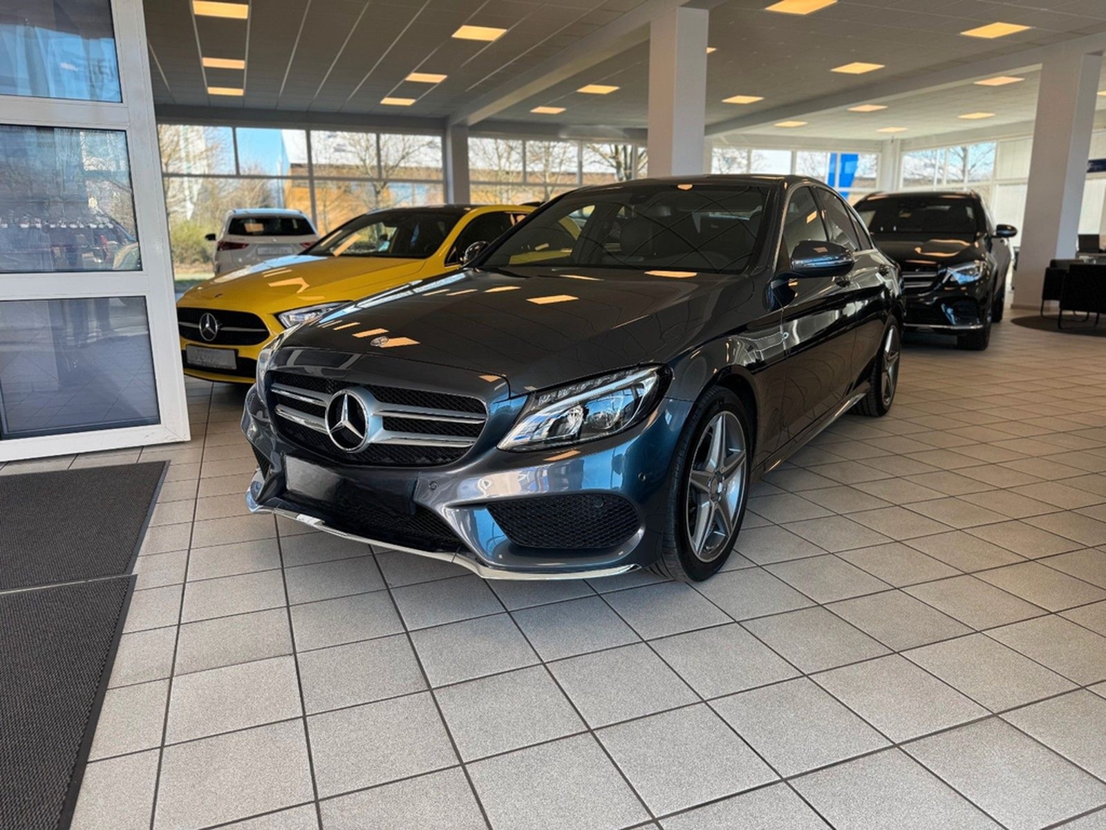 Mercedes-Benz C 220d AMG 7G-Tr. LED SHZ PTS Rü-Ka Navi Klima foto 3