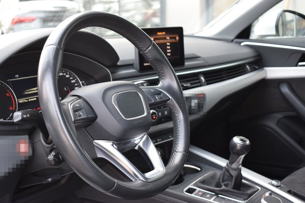 Audi A4 Avant TDI 2.0 6-Gang *Design*Xenon+*Navi*PDC* foto 18