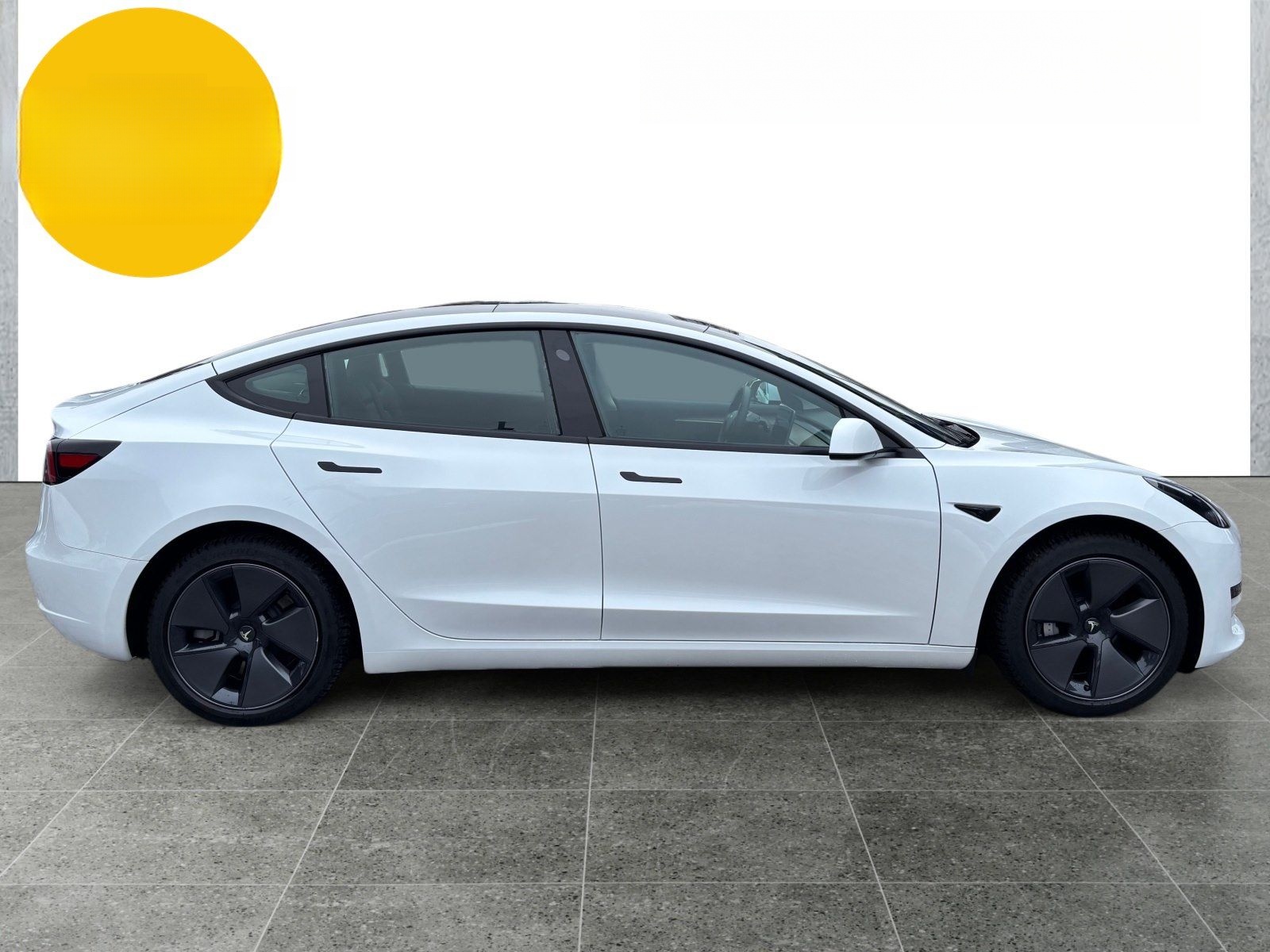 Tesla Model 3 RWD 325 Standard Range foto 19
