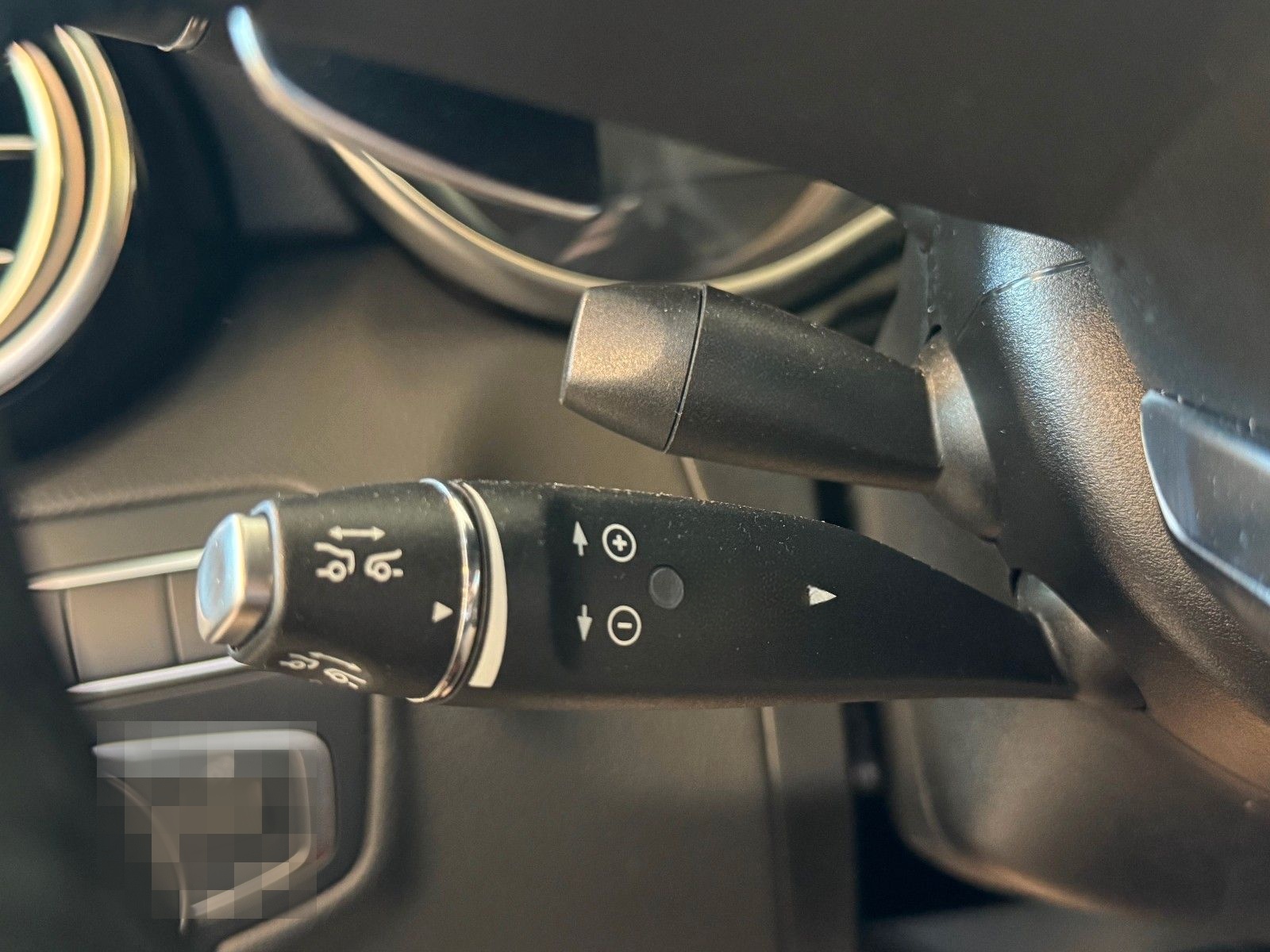 Mercedes-Benz GLC 250 AMG Coupé 4M Distr+ Memory SHD HuD LED foto 16