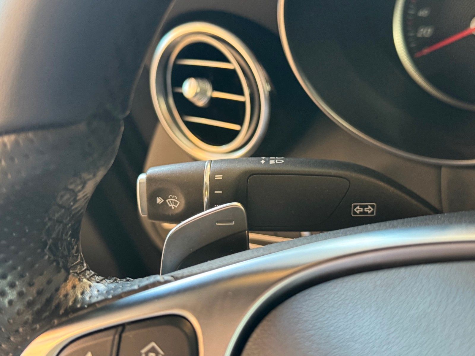 Mercedes-Benz GLC 250 AMG Coupé 4M Distr+ Memory SHD HuD LED foto 17