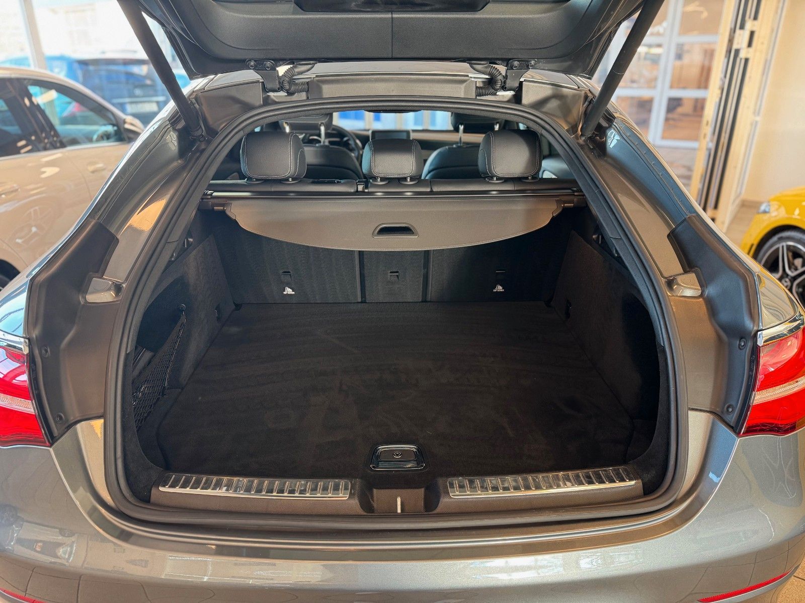 Mercedes-Benz GLC 250 AMG Coupé 4M Distr+ Memory SHD HuD LED foto 6