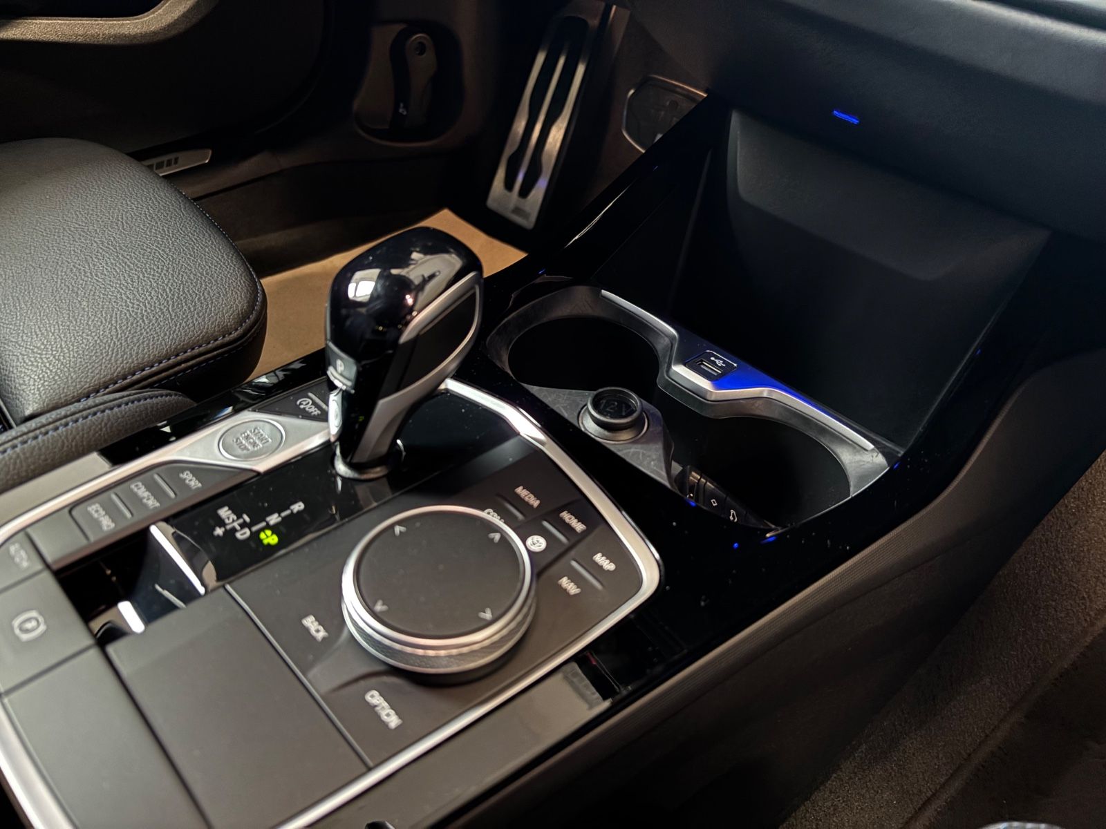 BMW 220d Gran Coupé M-Sport *MISANOBLAU*ACC*DAB foto 15
