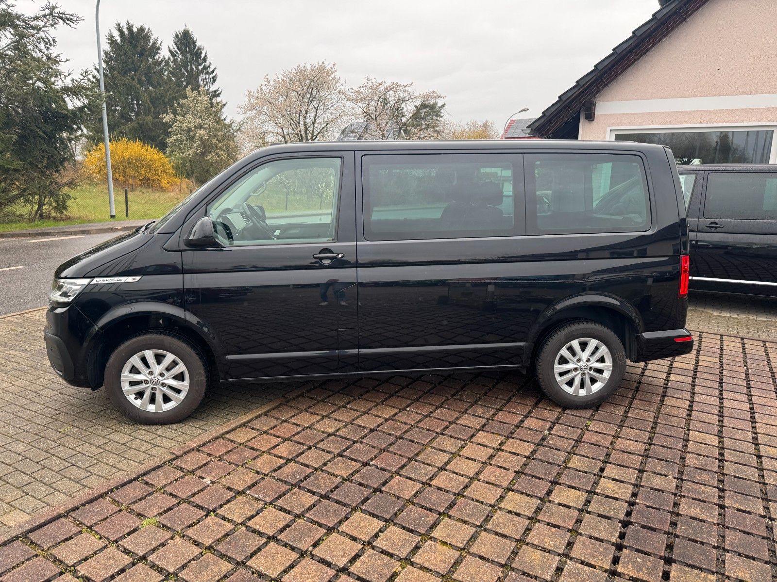 Volkswagen T6.1 Caravelle mit Standheizung foto 2