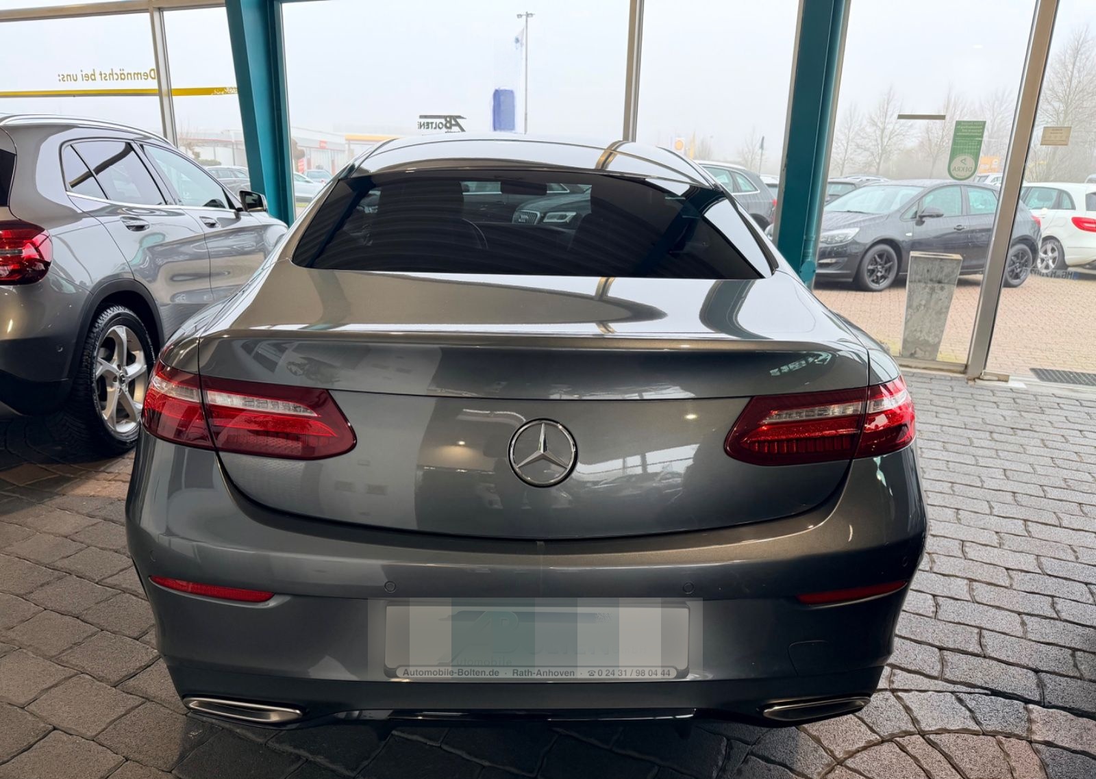 Mercedes-Benz E 200 Coupé 4M AMG-Line Kamera-P.Dach-Totwinkel foto 6