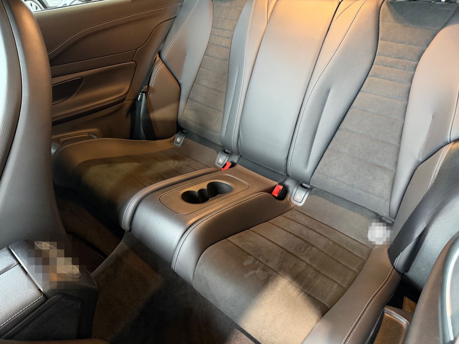 Mercedes-Benz E 200 Coupé 4M AMG-Line Kamera-P.Dach-Totwinkel foto 9